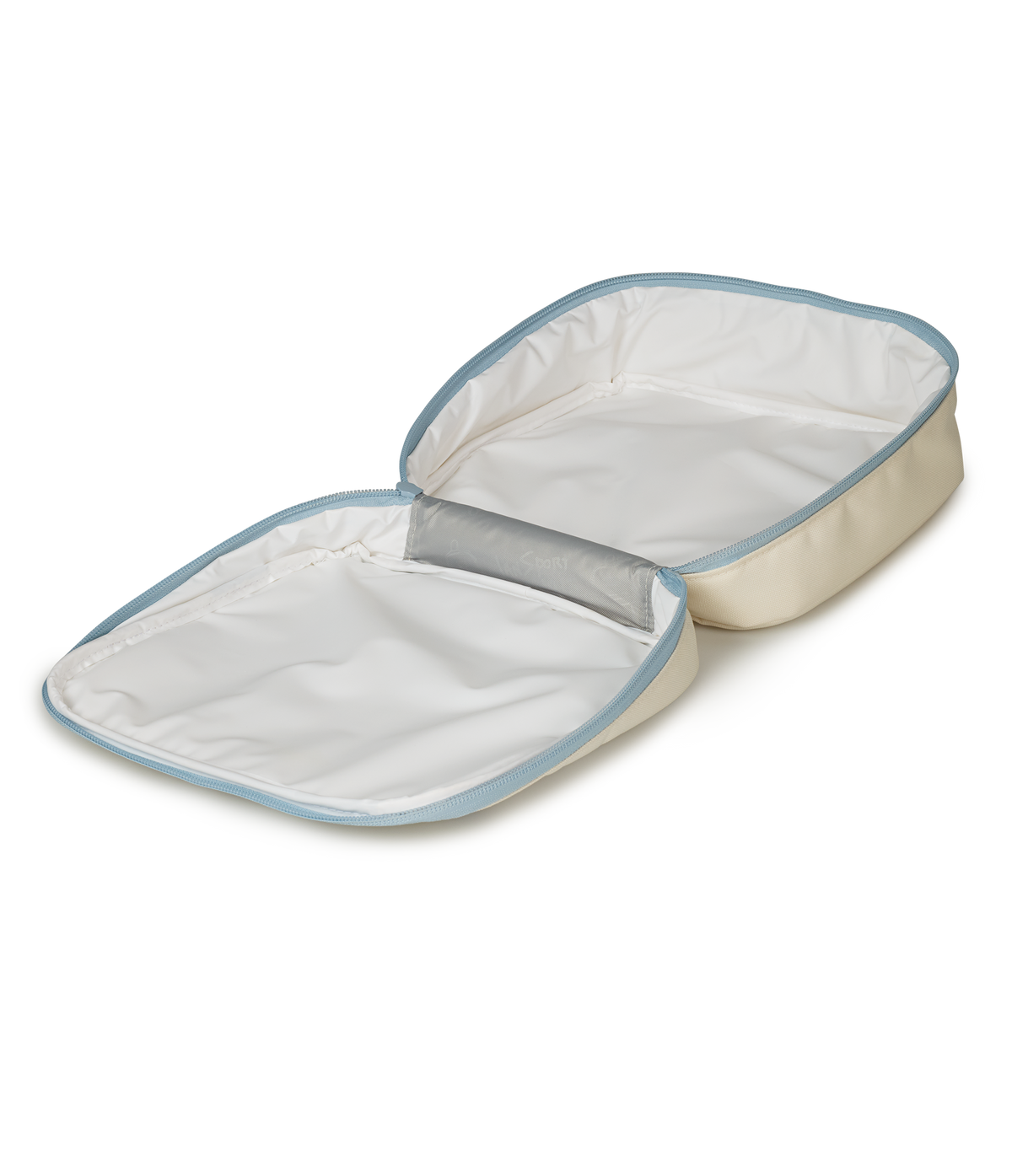 superbreak-plus-soft-essentials-set-c7 JS0A4NV9A0M-INTERIOR.png