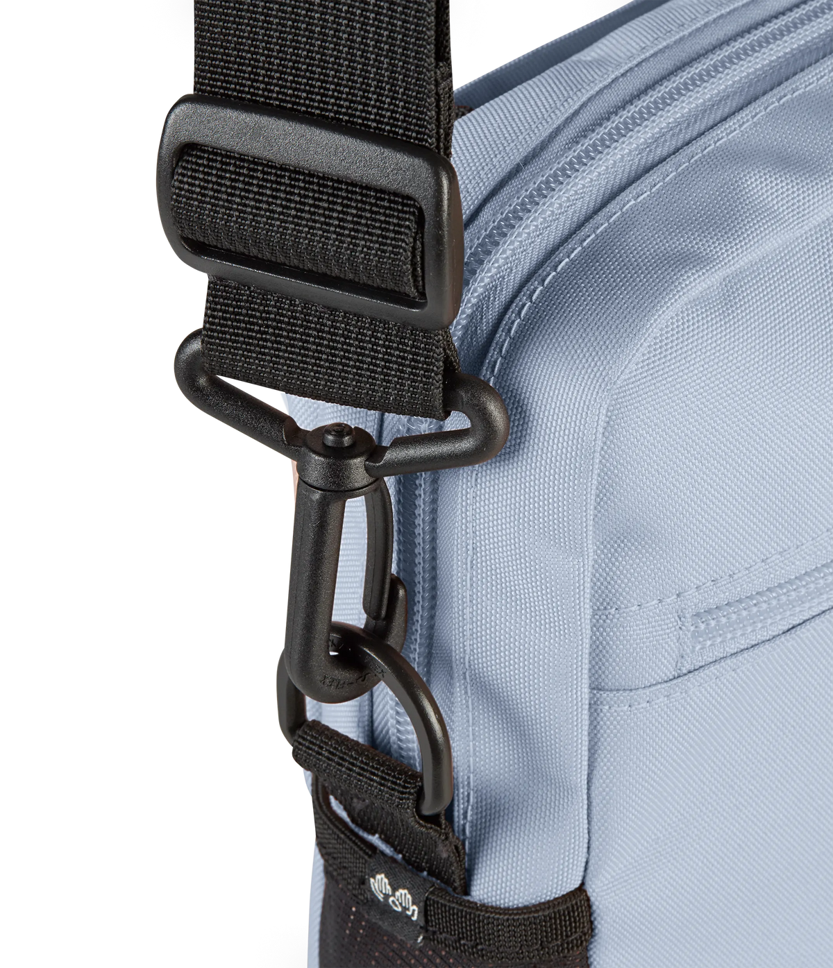 central-adaptive-crossbody-a6 JS0A7ZNB7G7-DET4.webp