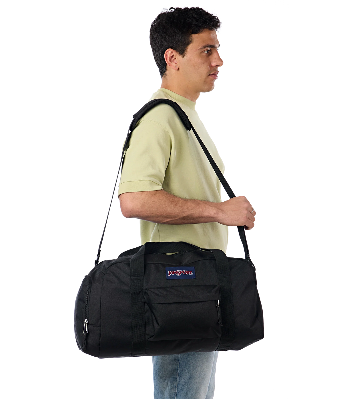 weekender-medium-duffel-u6 JS0A85VF008-MODEL.webp