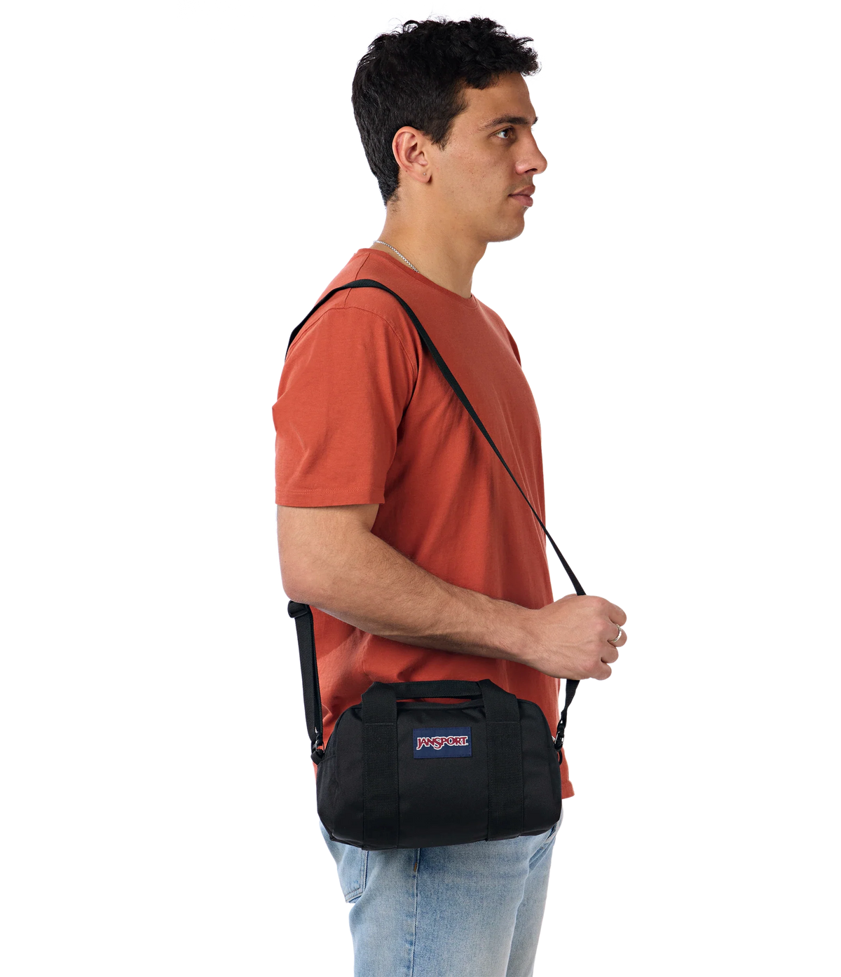 weekender-mini-duffel-c0 JS0A85VG008-MODEL.webp