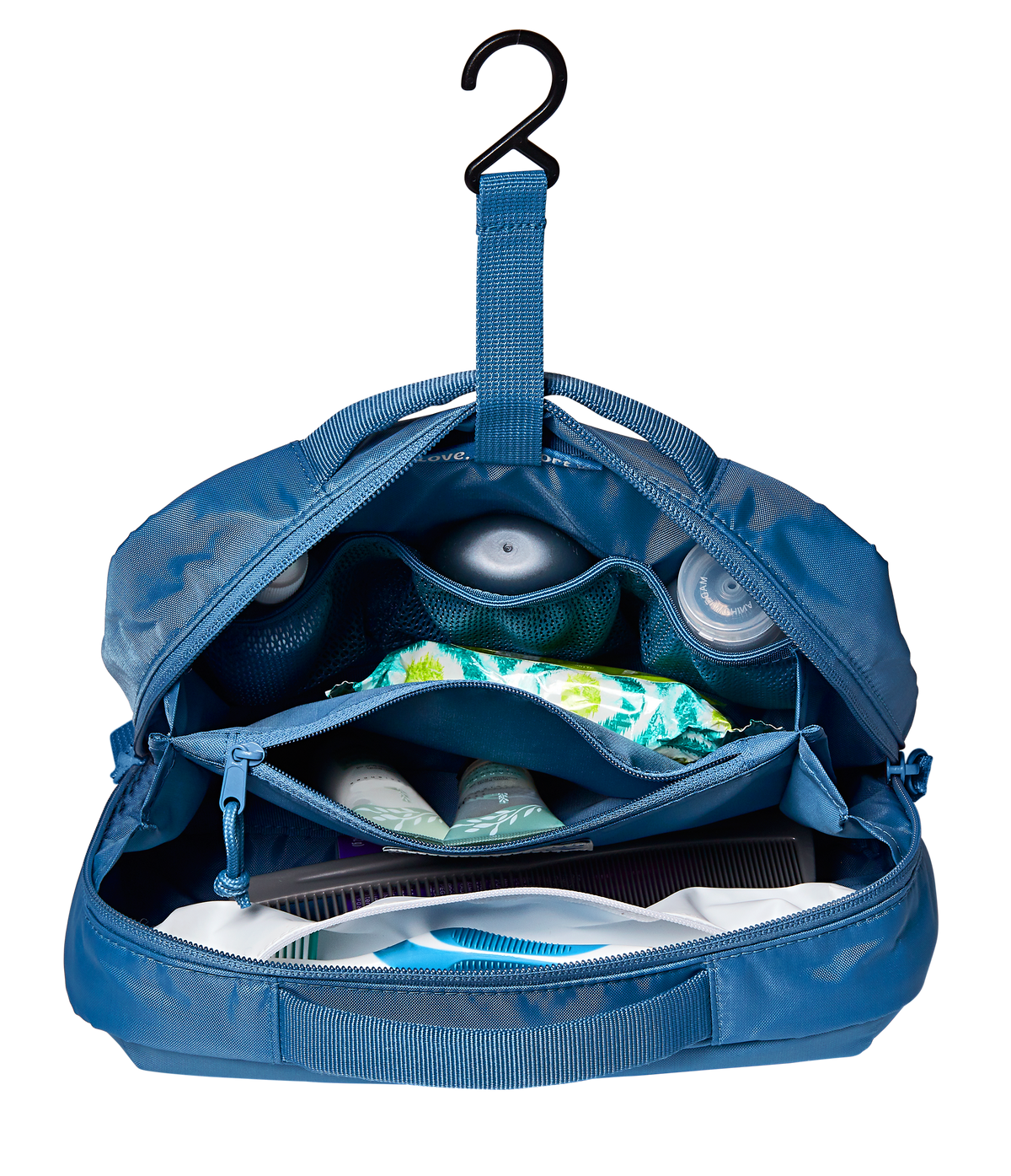 22-carry-on-luggage-toiletry-bag-elemental-blue-set-k1 JS0A8E8DEW5-DET3.png